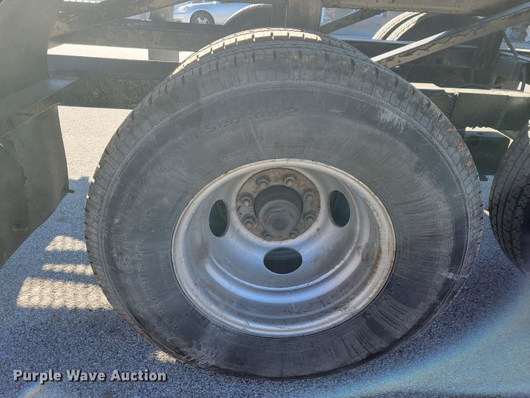 image for item IM9252 2006 Kaufman  car carrier