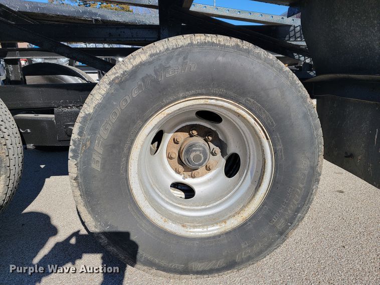 image for item IM9252 2006 Kaufman  car carrier