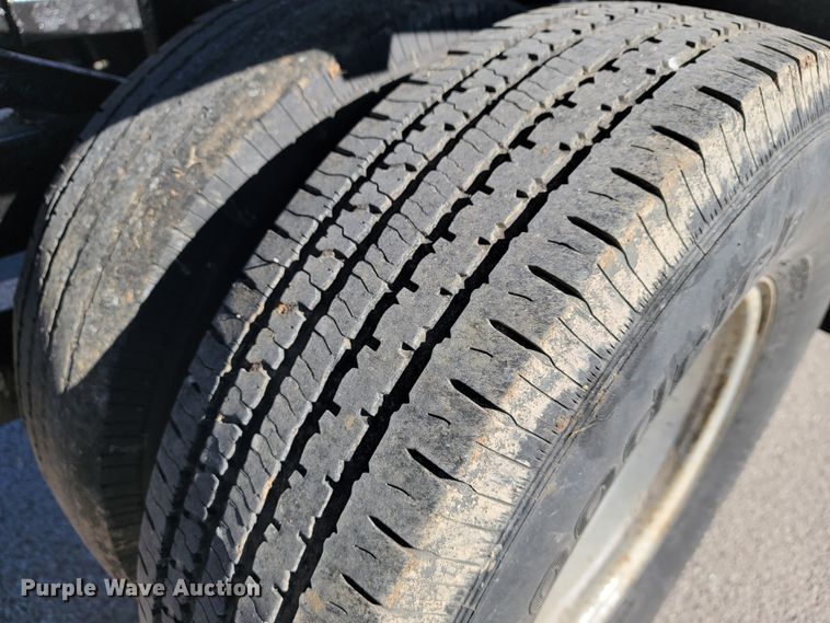 image for item IM9252 2006 Kaufman  car carrier