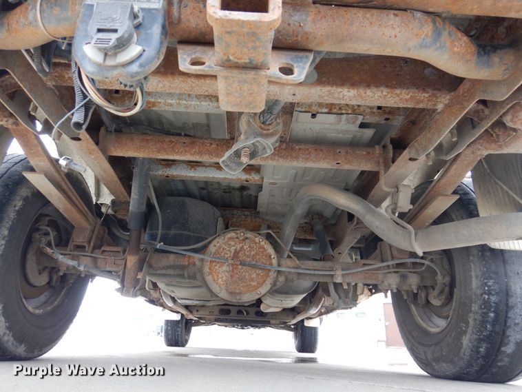 image for item IM9756 2002 Chevrolet Silverado 1500  Ext. Cab pickup truck