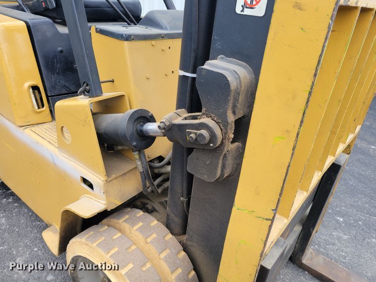 image for item IM9757 Clark C500-S80  forklift