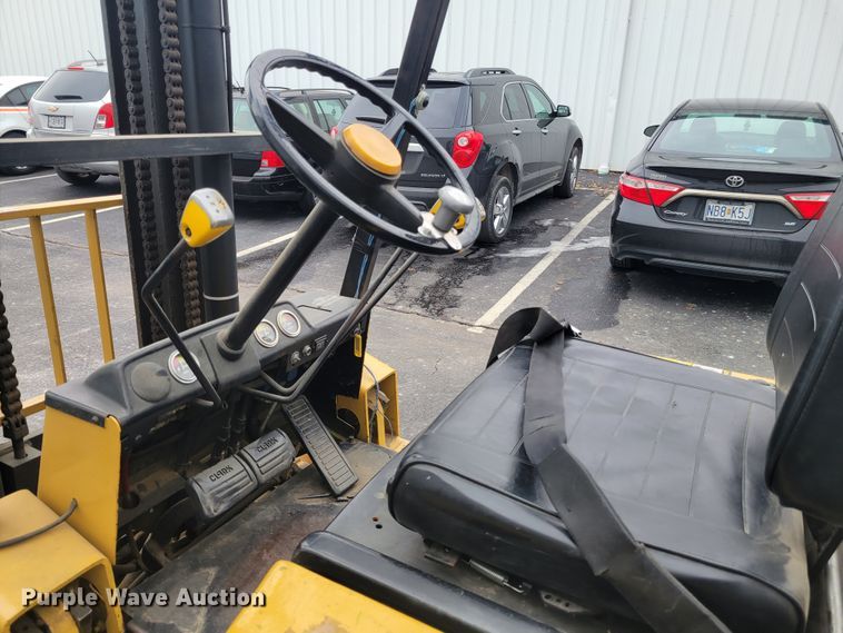 image for item IM9757 Clark C500-S80  forklift