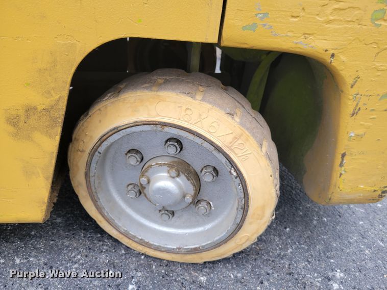 image for item IM9757 Clark C500-S80  forklift