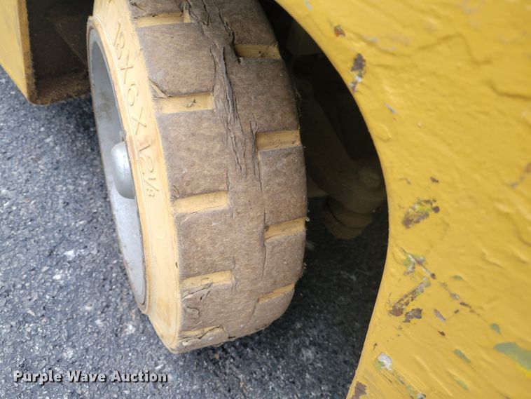 image for item IM9757 Clark C500-S80  forklift