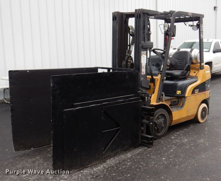 image for item IM9758 Caterpillar C5000  forklift