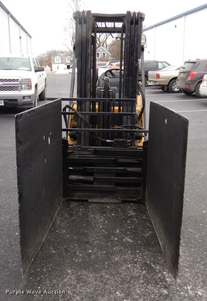 image for item IM9758 Caterpillar C5000  forklift