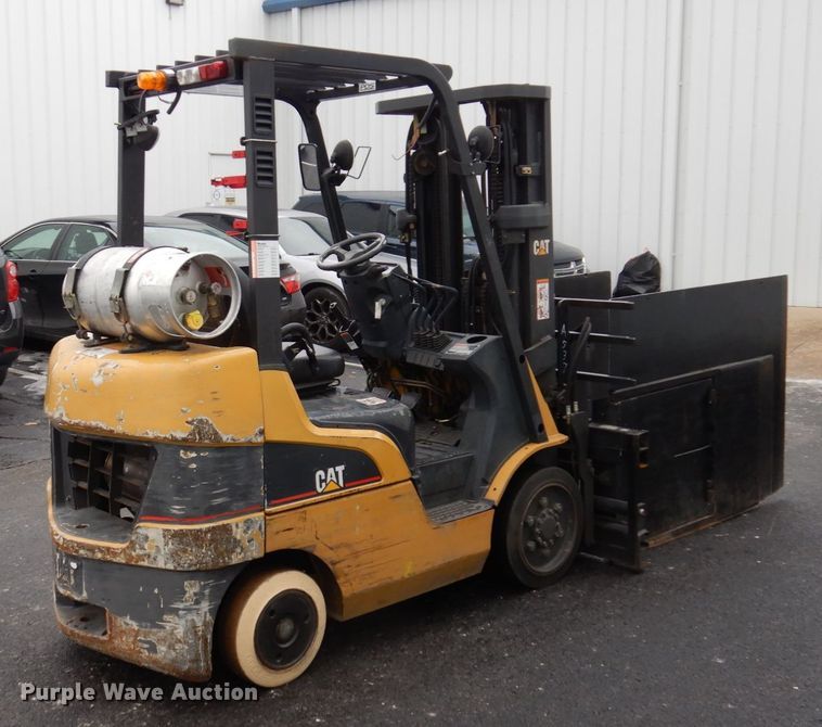 image for item IM9758 Caterpillar C5000  forklift