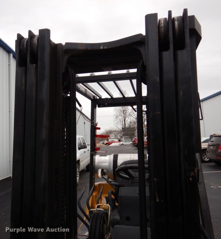 image for item IM9758 Caterpillar C5000  forklift