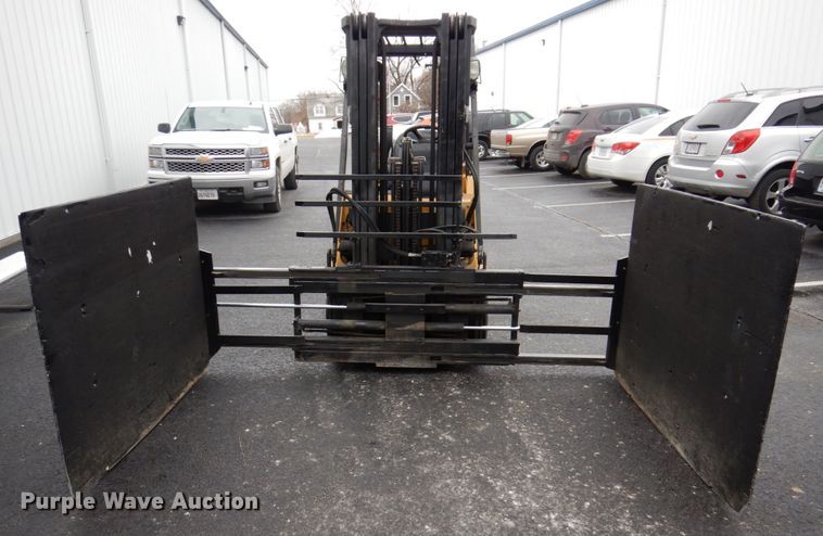 image for item IM9758 Caterpillar C5000  forklift