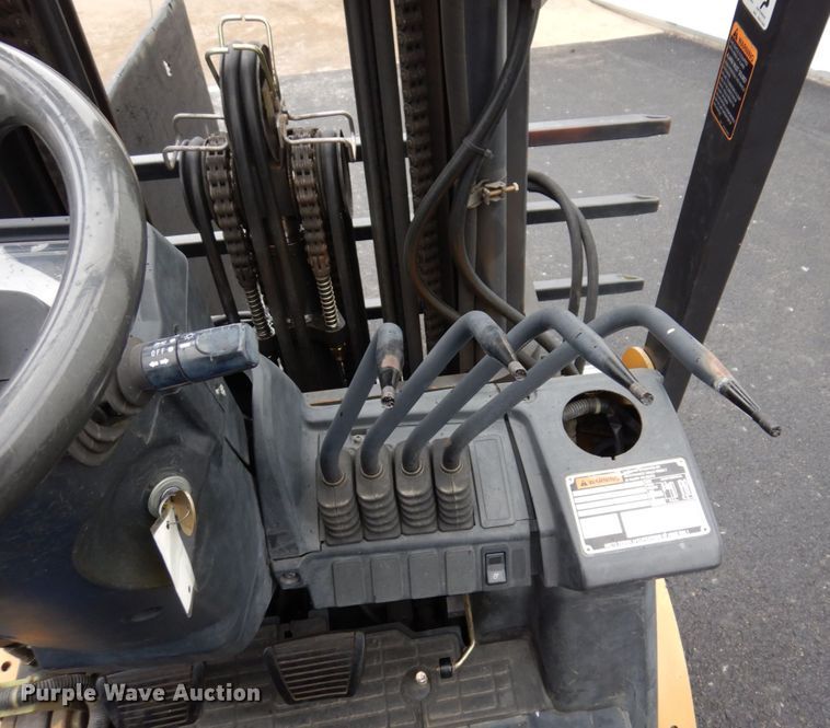 image for item IM9758 Caterpillar C5000  forklift