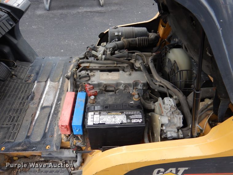 image for item IM9758 Caterpillar C5000  forklift