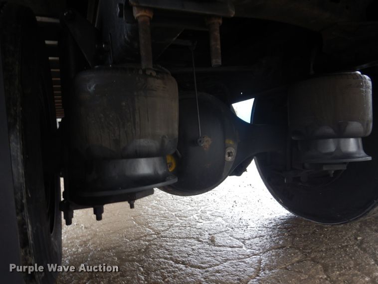 image for item IM9760 2014 Freightliner M2 106  box truck