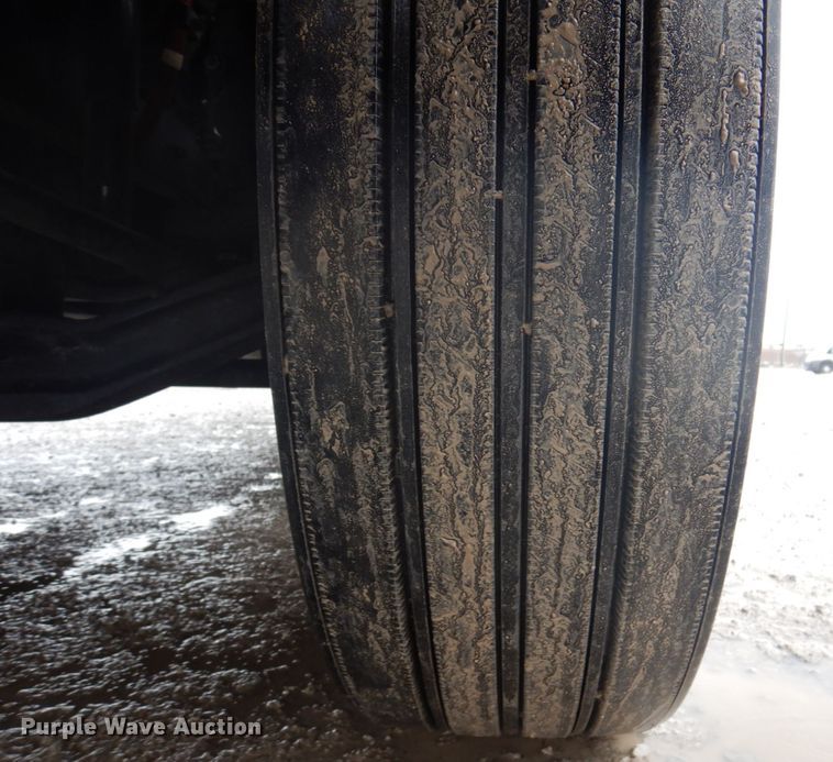 image for item IM9760 2014 Freightliner M2 106  box truck