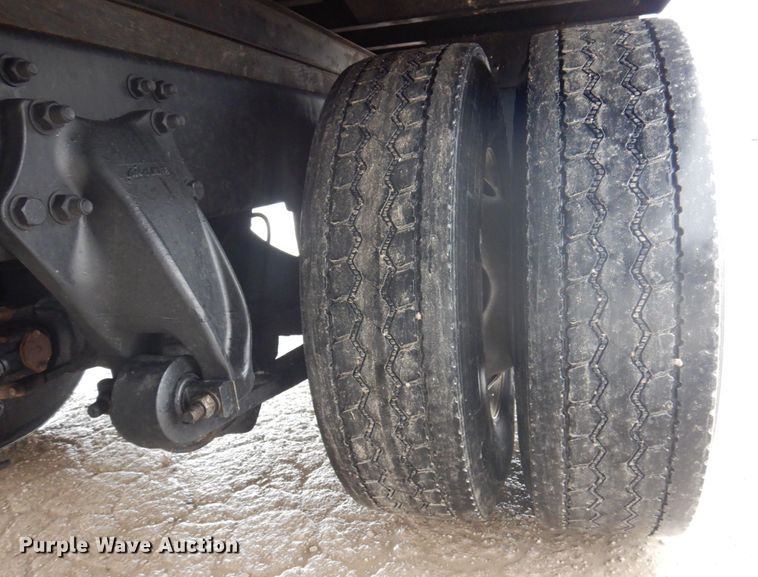 image for item IM9760 2014 Freightliner M2 106  box truck