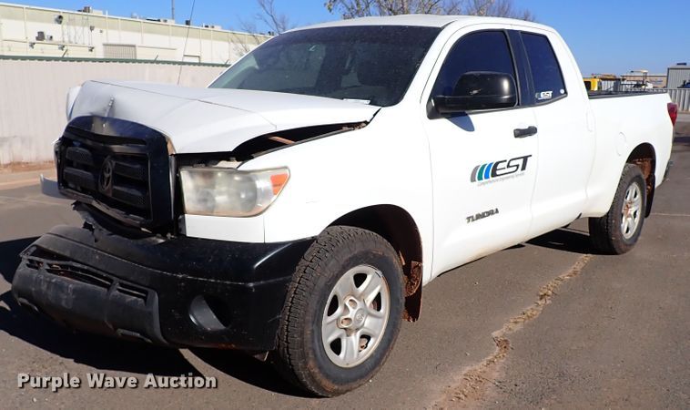 image for item IS9292 2012 Toyota Tundra  Double Cab pickup truck