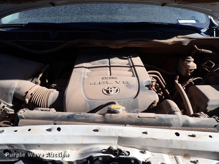 image for item IS9292 2012 Toyota Tundra  Double Cab pickup truck