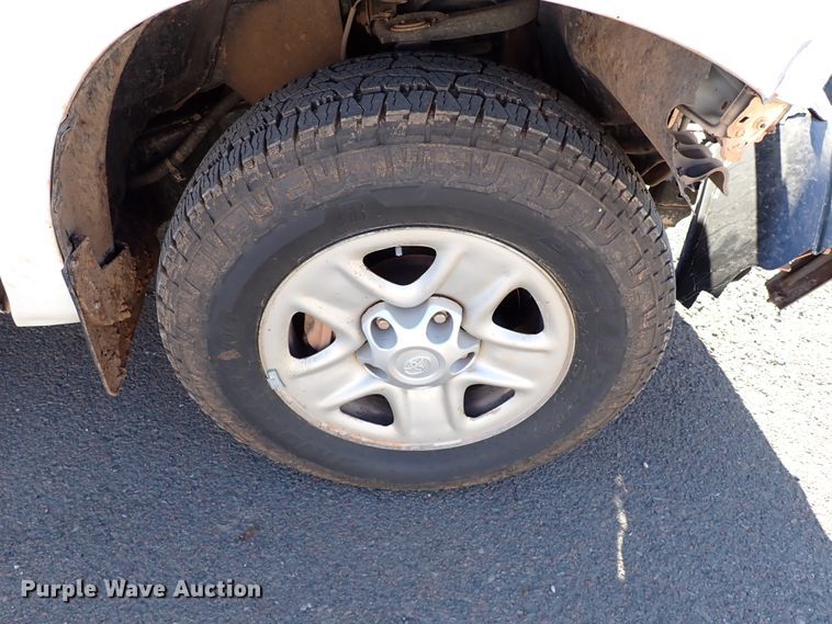 image for item IS9292 2012 Toyota Tundra  Double Cab pickup truck