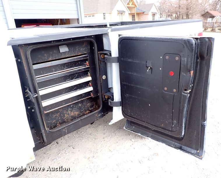 image for item IS9430 2010 Ford F150  pickup truck