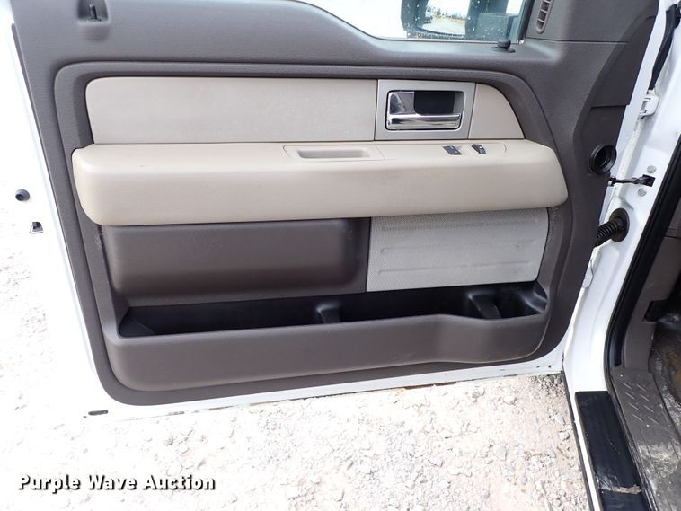 image for item IS9430 2010 Ford F150  pickup truck