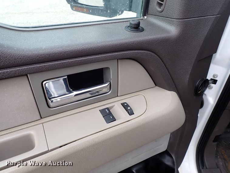 image for item IS9430 2010 Ford F150  pickup truck