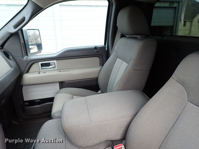 image for item IS9430 2010 Ford F150  pickup truck