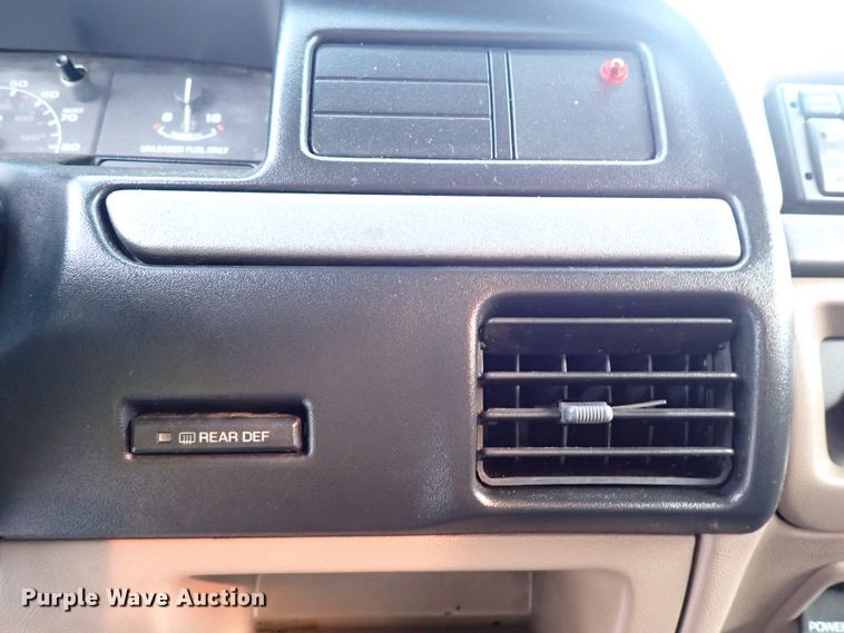 image for item IS9436 1995 Ford Bronco  SUV