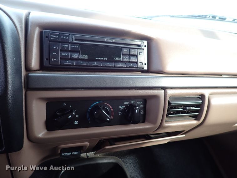 image for item IS9436 1995 Ford Bronco  SUV