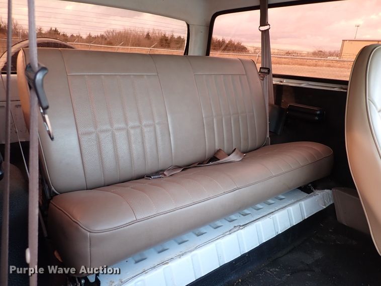 image for item IS9436 1995 Ford Bronco  SUV