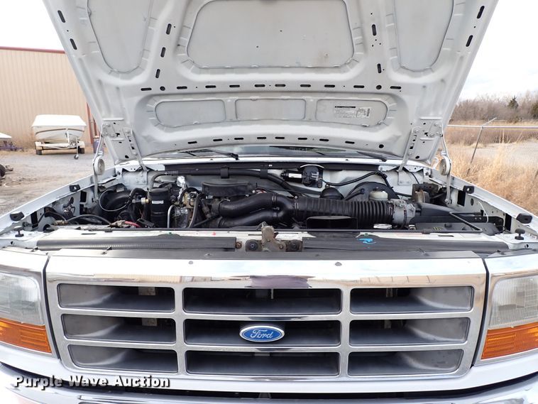 image for item IS9436 1995 Ford Bronco  SUV