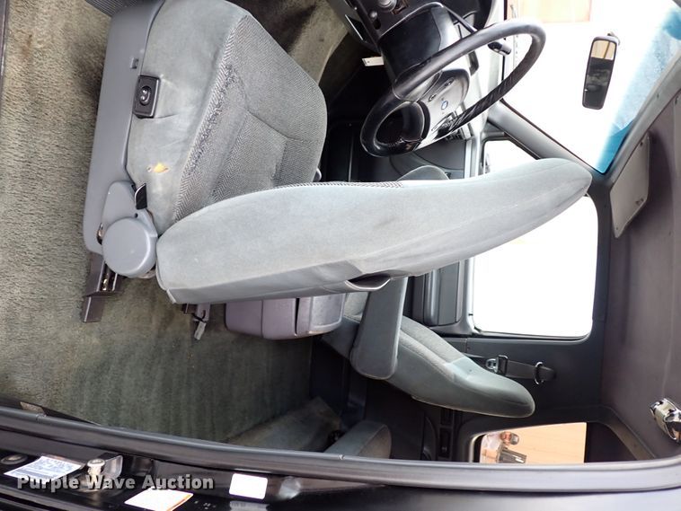 image for item IS9437 1993 Ford Bronco  SUV