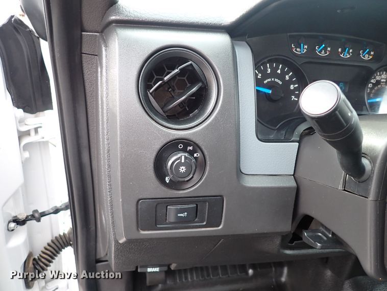 image for item IS9443 2014 Ford F150  SuperCab pickup truck