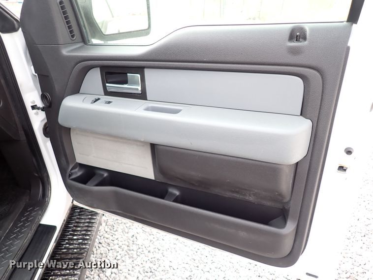 image for item IS9443 2014 Ford F150  SuperCab pickup truck