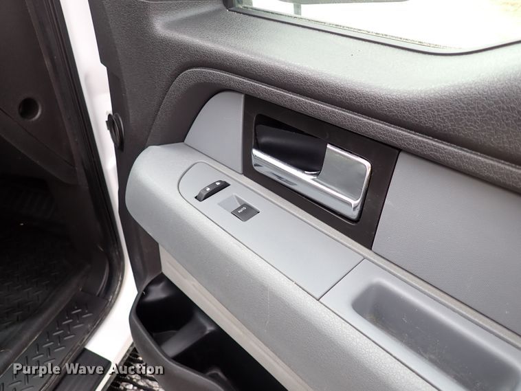 image for item IS9443 2014 Ford F150  SuperCab pickup truck