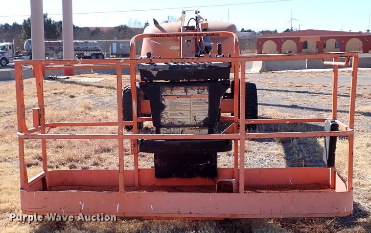 image for item IS9447 2007 JLG 460SJ  boom lift