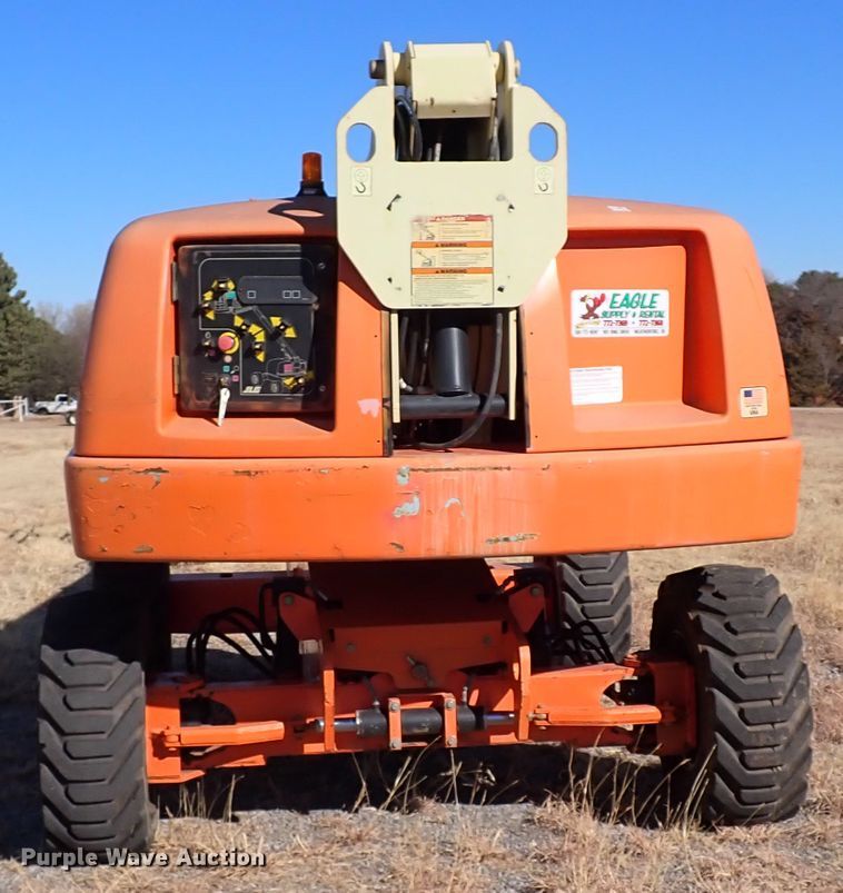 image for item IS9447 2007 JLG 460SJ  boom lift