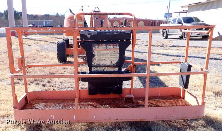 image for item IS9447 2007 JLG 460SJ  boom lift
