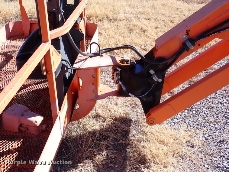 image for item IS9447 2007 JLG 460SJ  boom lift