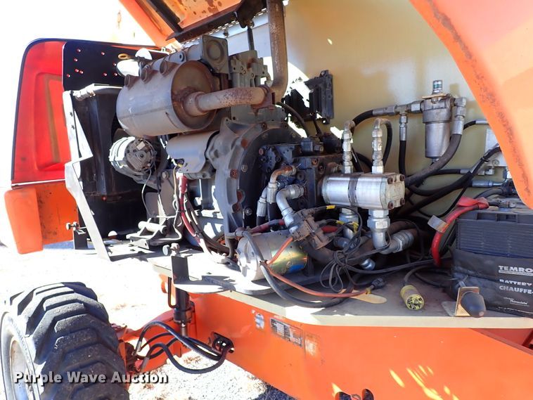 image for item IS9447 2007 JLG 460SJ  boom lift