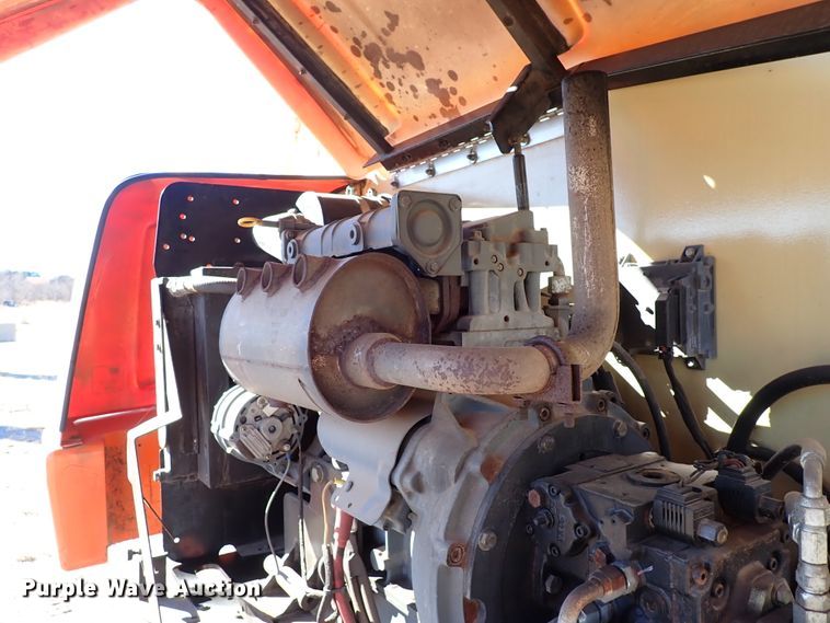 image for item IS9447 2007 JLG 460SJ  boom lift