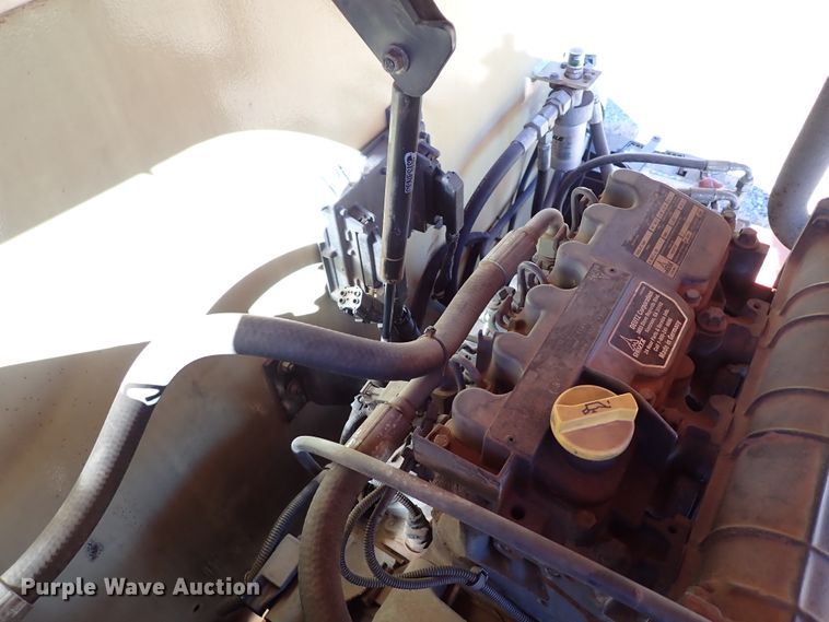 image for item IS9447 2007 JLG 460SJ  boom lift