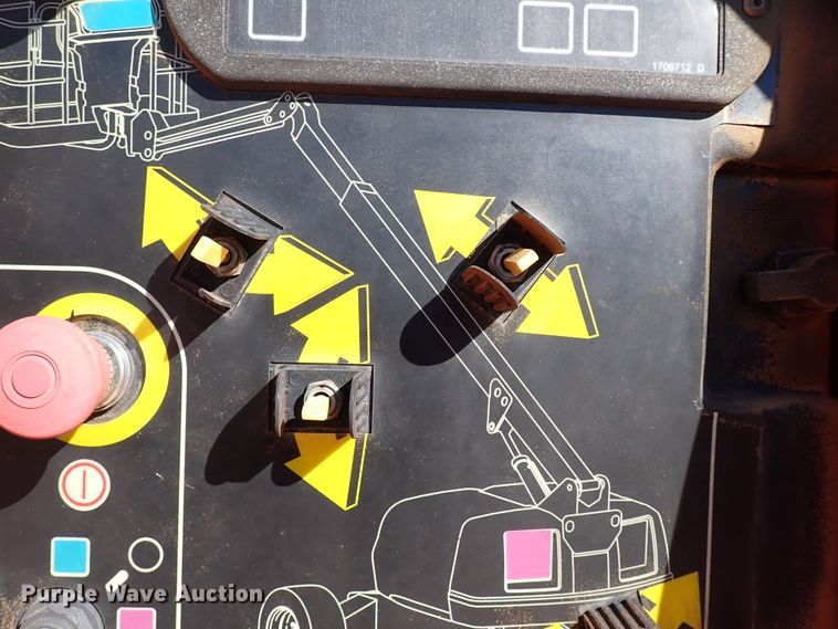 image for item IS9447 2007 JLG 460SJ  boom lift