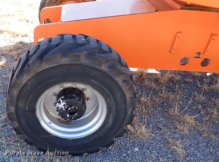 image for item IS9447 2007 JLG 460SJ  boom lift