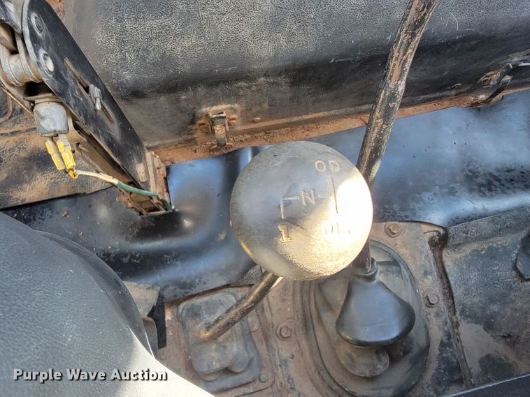 image for item JE9161 1990 International 4900  box truck