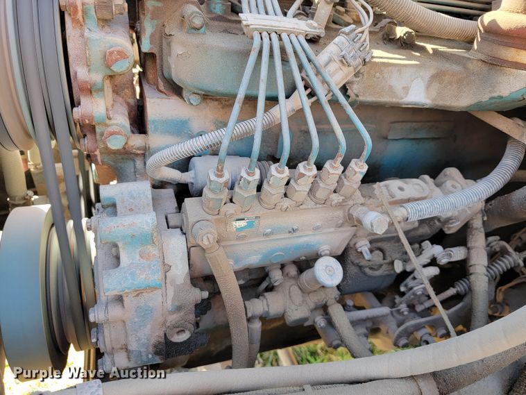 image for item JE9161 1990 International 4900  box truck