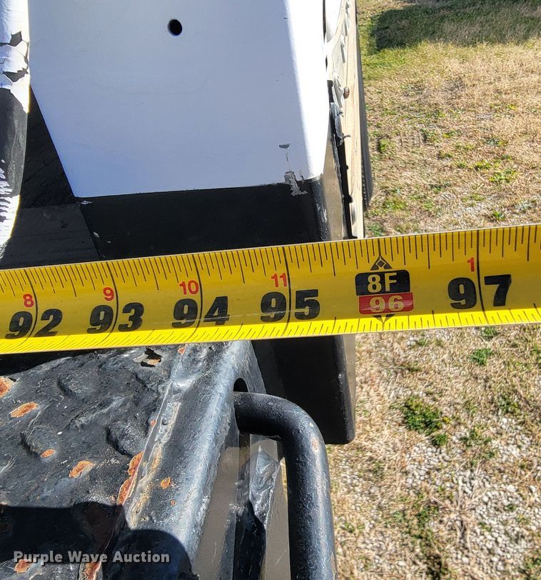 image for item JE9161 1990 International 4900  box truck