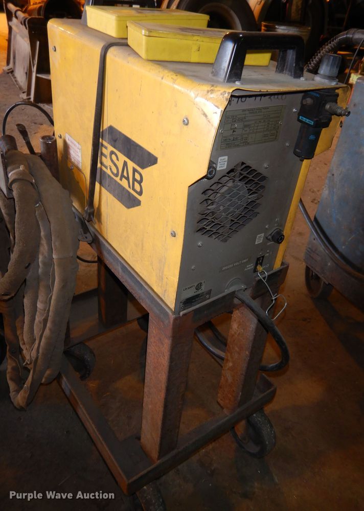 image for item JE9627 ESAB PCM-875 plasma cutter
