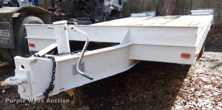 image for item JJ9358 1980 General  equipment trailer