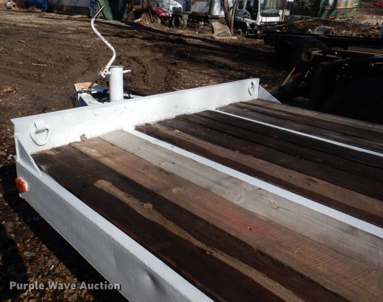 image for item JJ9358 1980 General  equipment trailer