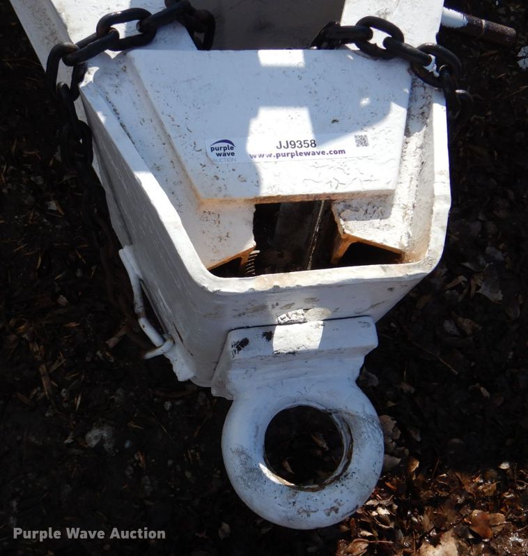 image for item JJ9358 1980 General  equipment trailer