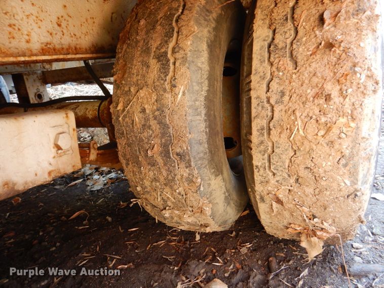 image for item JJ9358 1980 General  equipment trailer